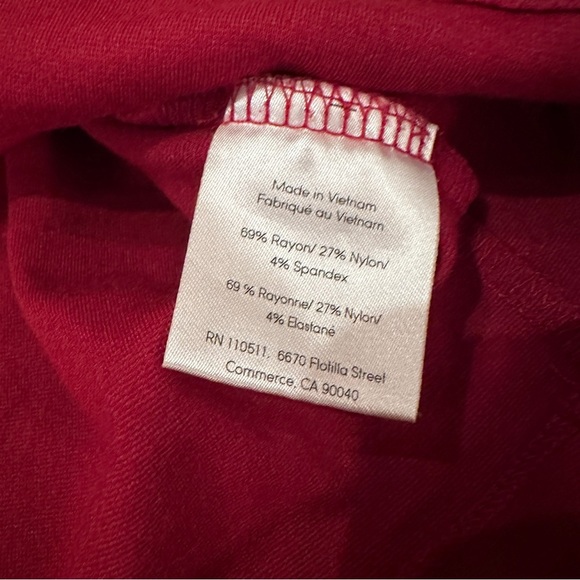 Ingrid & Isabel Maternity Red Flutter 3/4 Sleeve Round Neck Mini Shift Dress S‎ - Picture 9 of 14